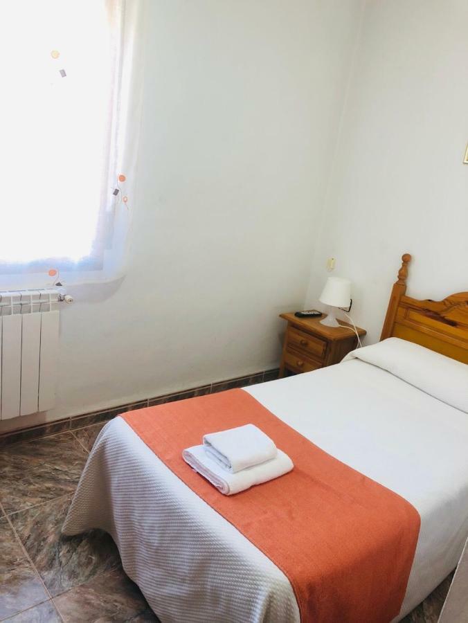 Hostal Restaurante Taibilla نيربيو المظهر الخارجي الصورة