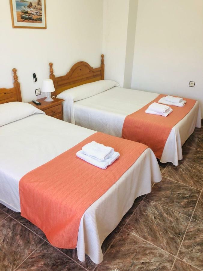 Hostal Restaurante Taibilla نيربيو المظهر الخارجي الصورة