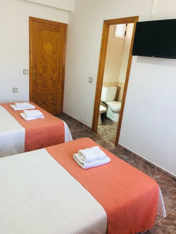 Hostal Restaurante Taibilla نيربيو المظهر الخارجي الصورة