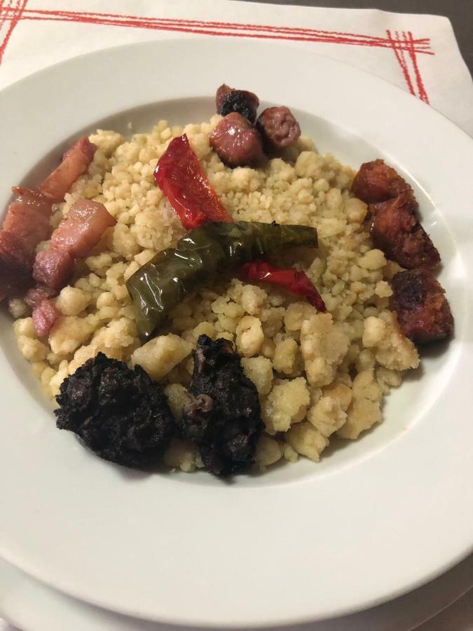 Hostal Restaurante Taibilla نيربيو المظهر الخارجي الصورة